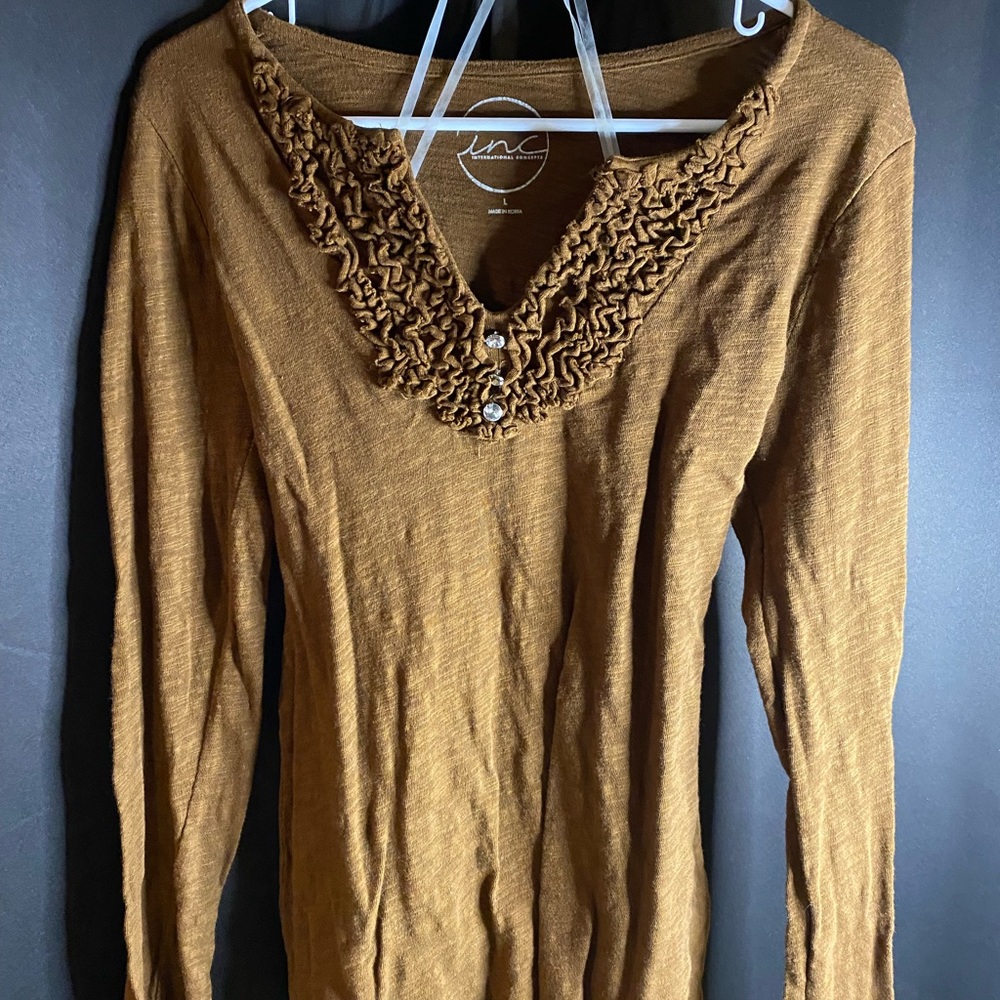 Large Top